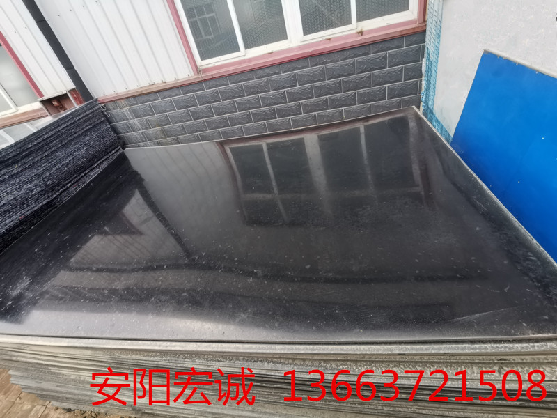 安陽宏誠：聚乙烯煤倉耐磨襯板安全有保障！